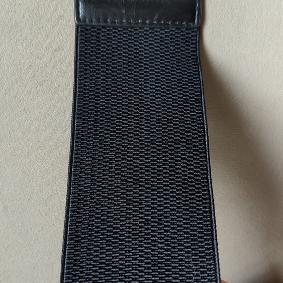 Wide Woven Black 2X Stretchy Snap Closure Y2K Belt Flower - Picture 6 of 8